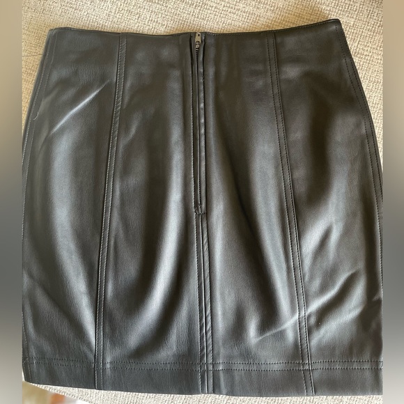 Black leather skirt by Free People - Picture 4 of 4